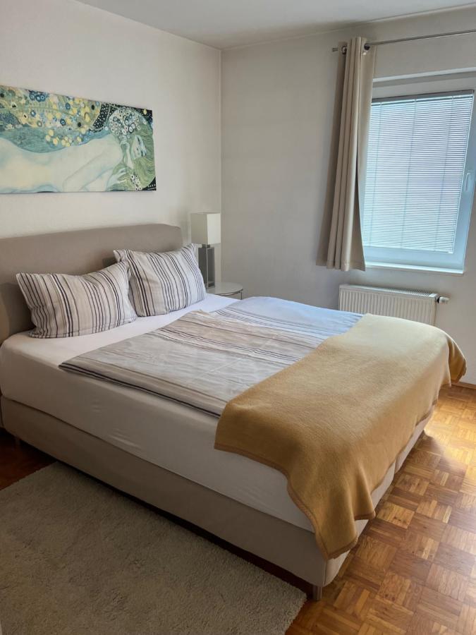 Apartmenthaus Zentrum Komfort Apartments Mit Minikuchen Verschiedener Grossen Kassel Ngoại thất bức ảnh