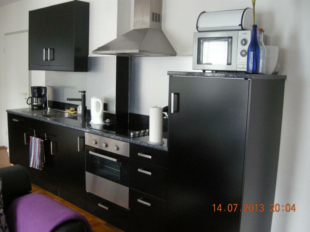 Apartmenthaus Zentrum Komfort Apartments Mit Minikuchen Verschiedener Grossen Kassel Ngoại thất bức ảnh