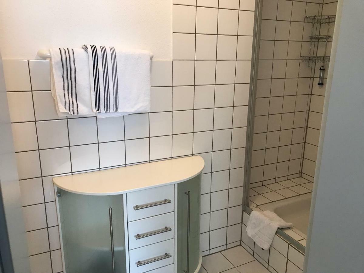 Apartmenthaus Zentrum Komfort Apartments Mit Minikuchen Verschiedener Grossen Kassel Ngoại thất bức ảnh